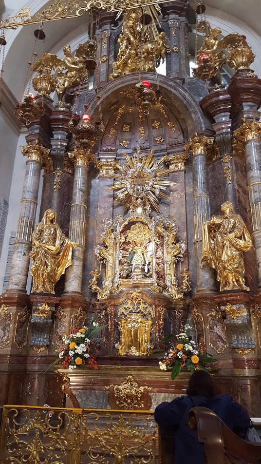 Churches and Cathedrals of Prague and&nbsp;Vienna